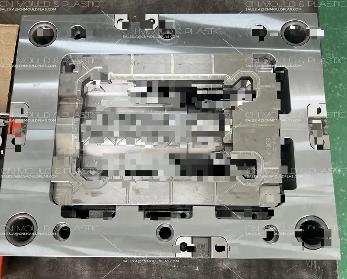 HVA MATERIALER KAN BRUK I INSERT MOLDING?